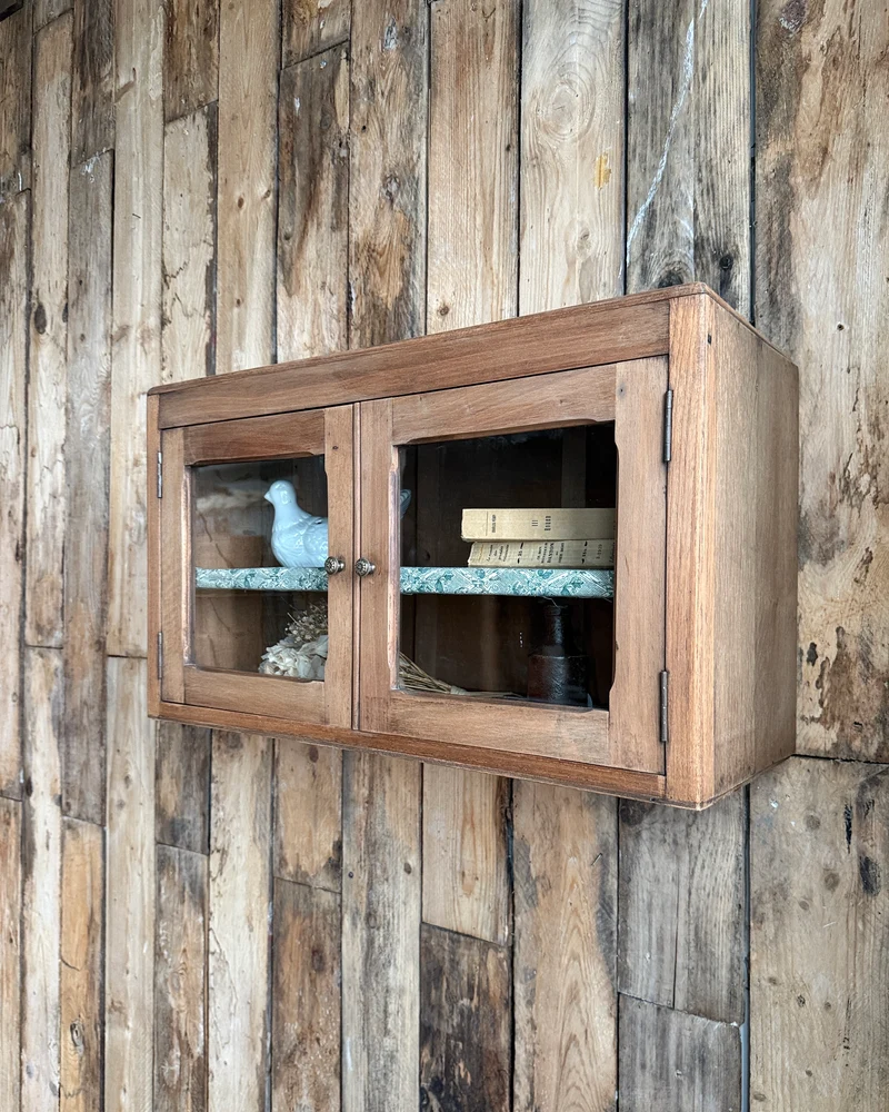 Petite vitrine murale ancienne