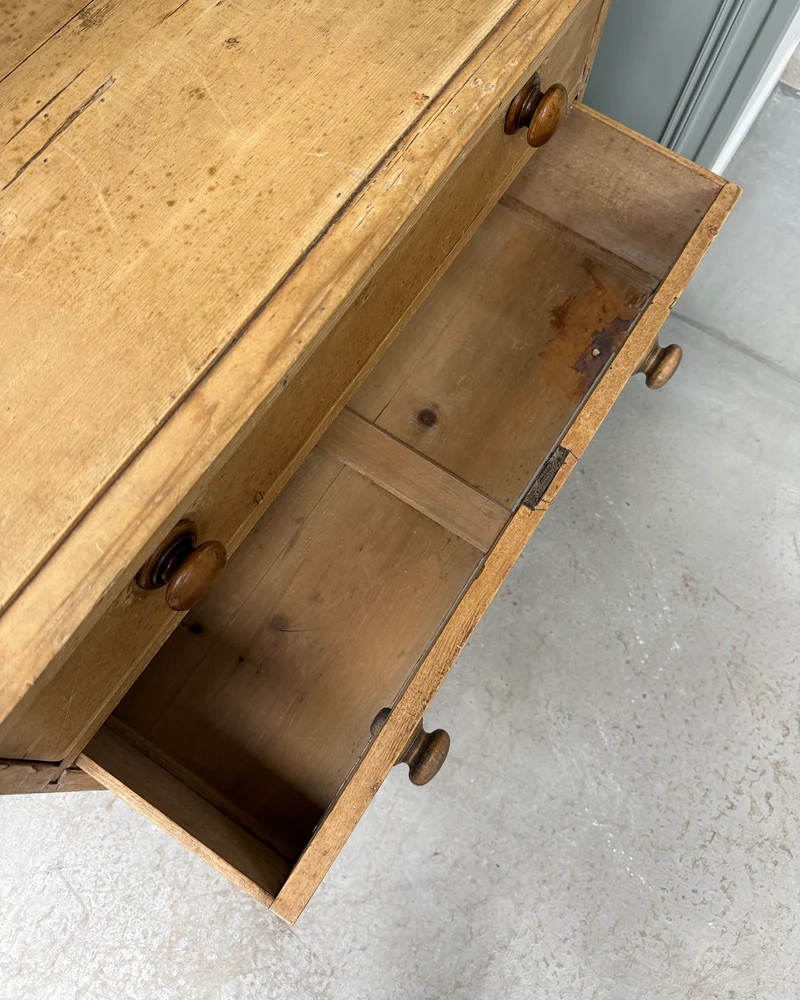 Commode anglaise coiffeuse en pin