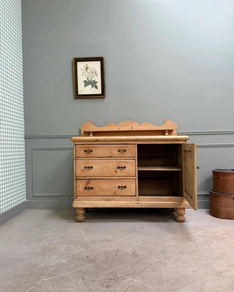 Grande commode anglaise en pin