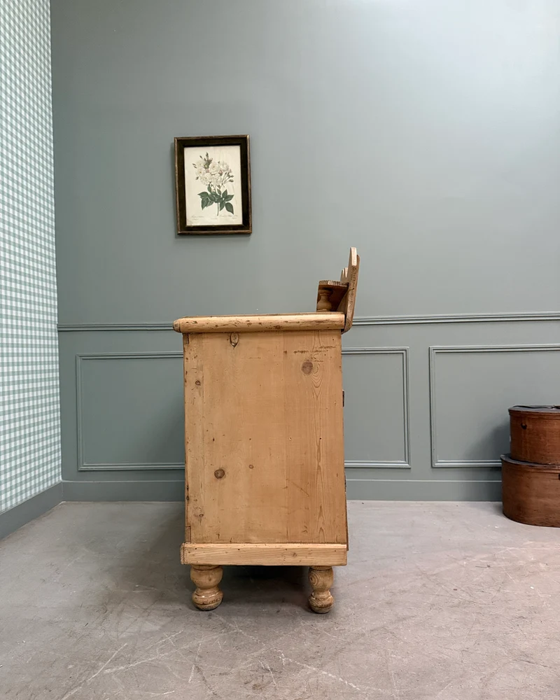 Grande commode anglaise en pin
