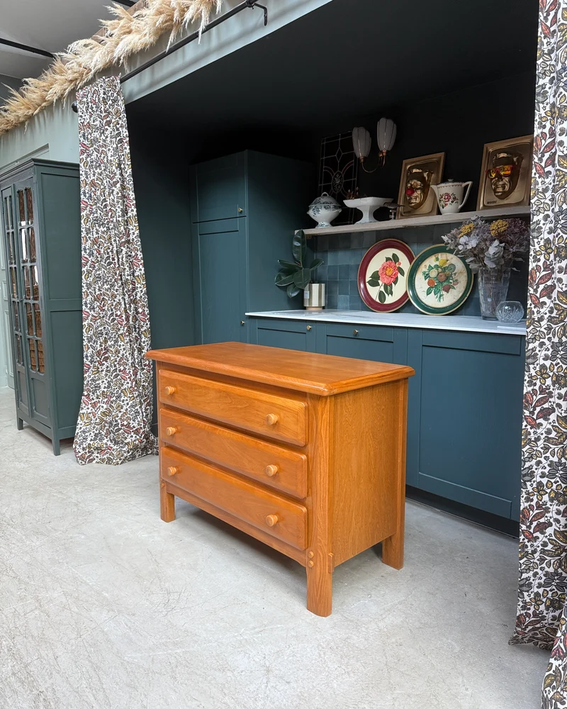 Commode vintage en orme massif