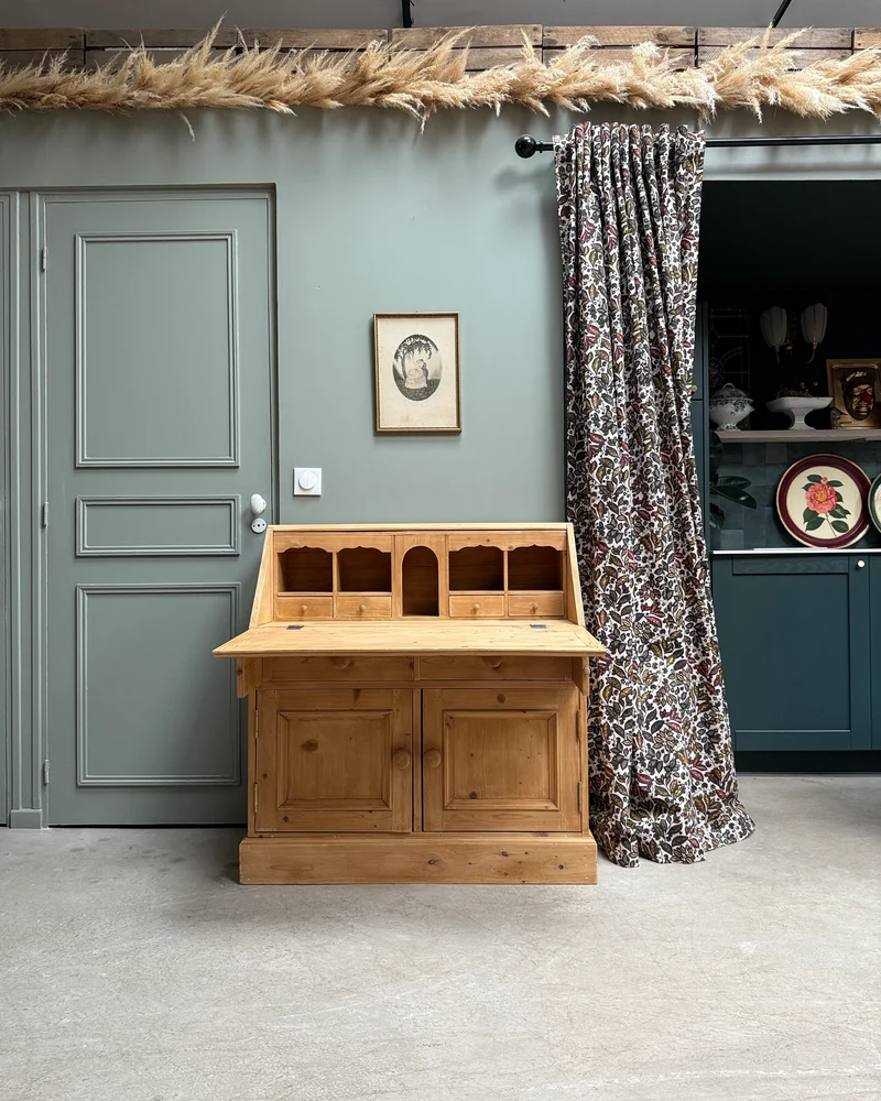 Commode anglaise scriban en pin