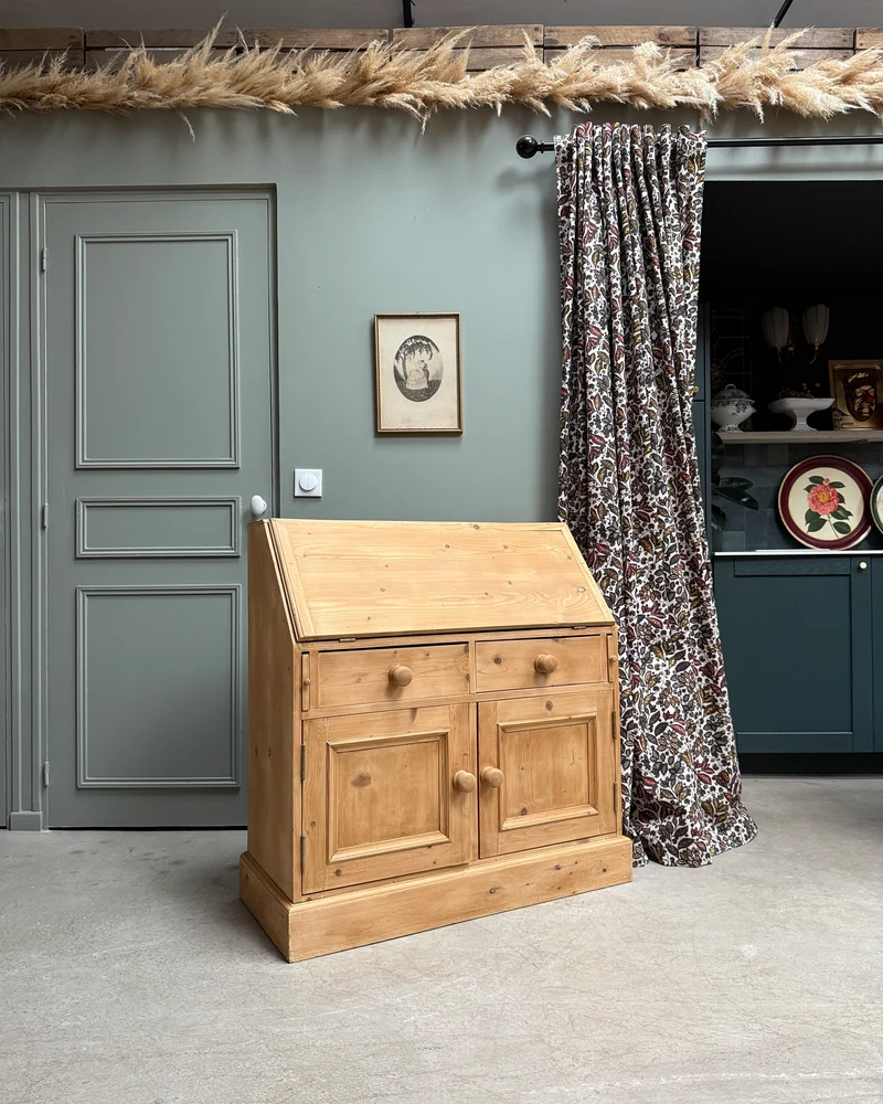 Commode anglaise scriban en pin