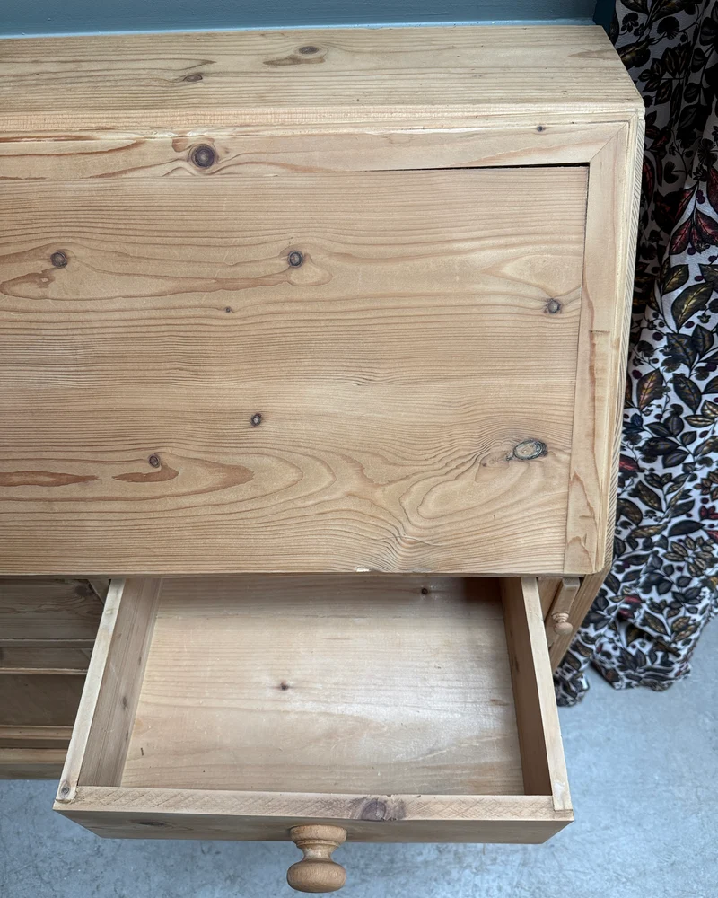 Commode anglaise scriban en pin