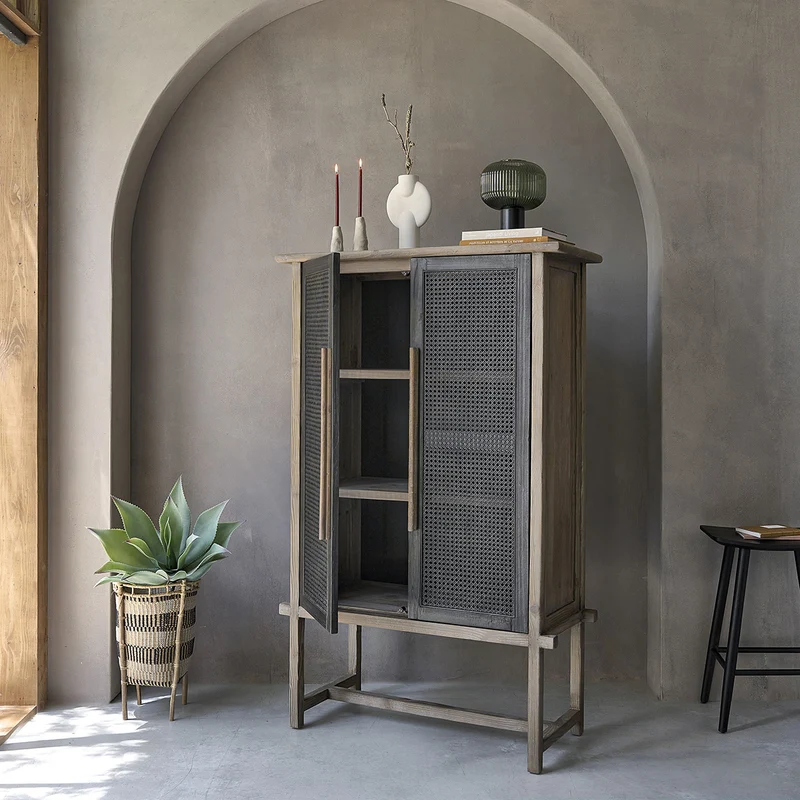 Armoire en bois recyclé massif