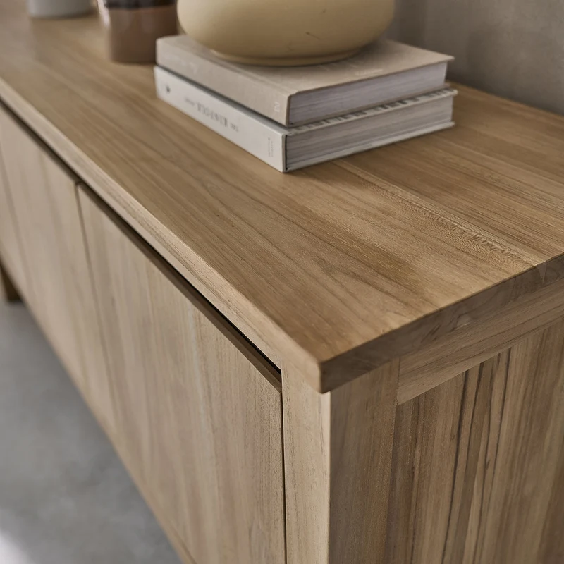 Buffet en teck massif 150 cm