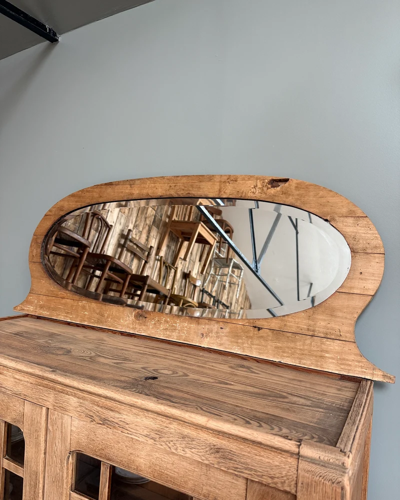 Miroir ovale de coiffeuse