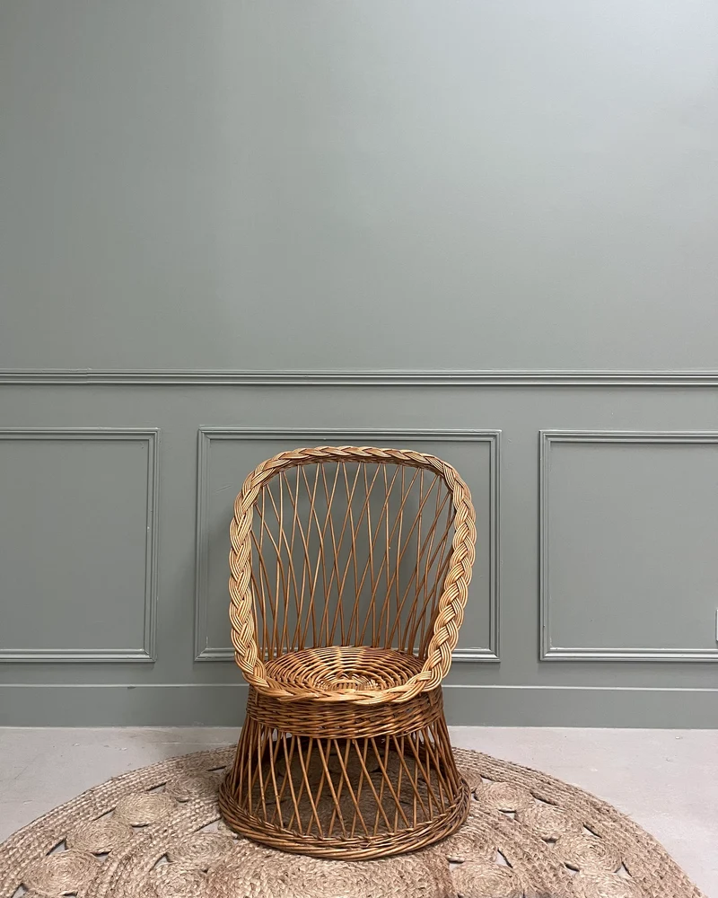 Fauteuil en rotin pour enfants