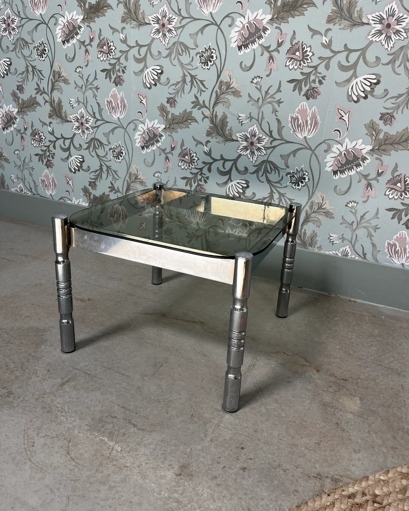 Table d’appoint 70s en métal et verre