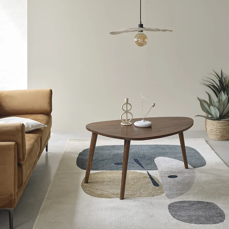 Lot de tables basses en mindi massif finition noyer