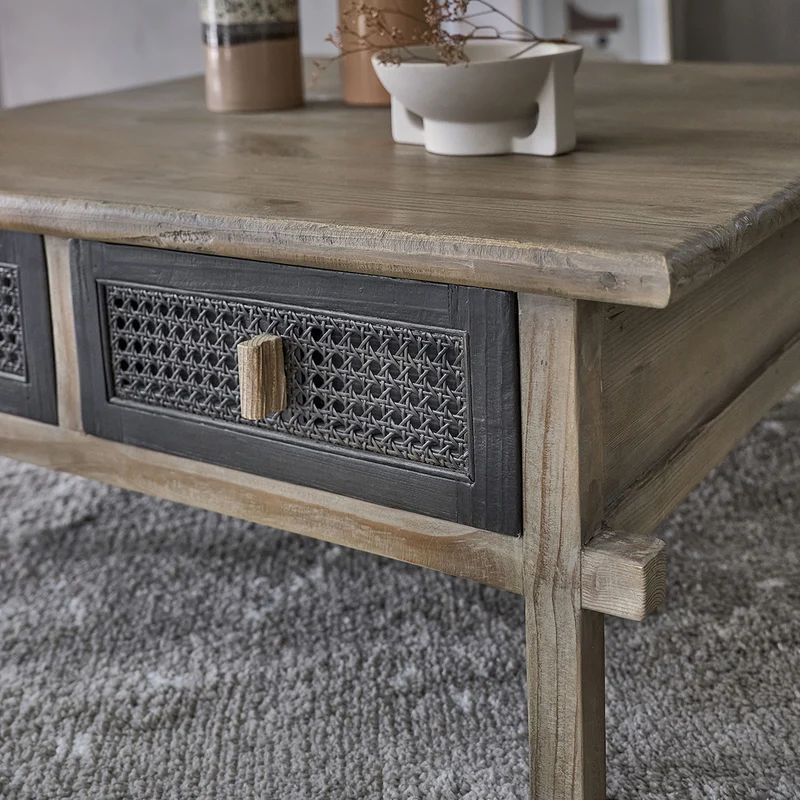 Table basse en bois recyclé massif 100 cm