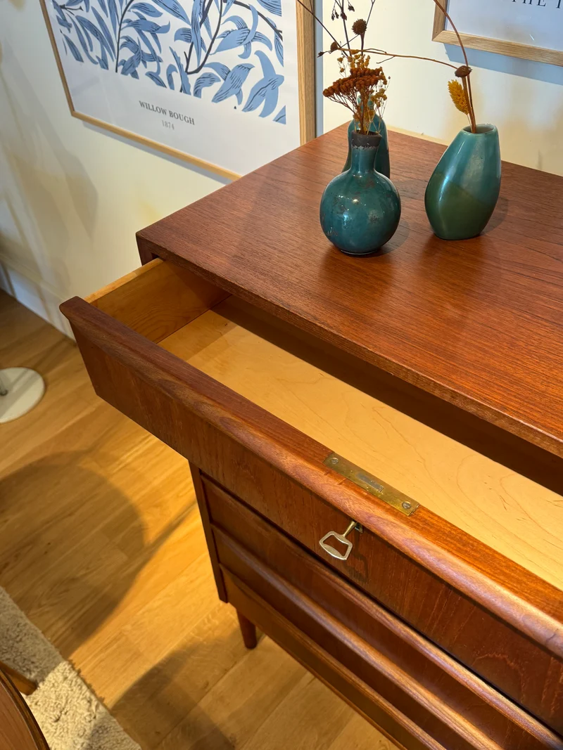 Commode haute scandinave vintage en teck "Mikkel"