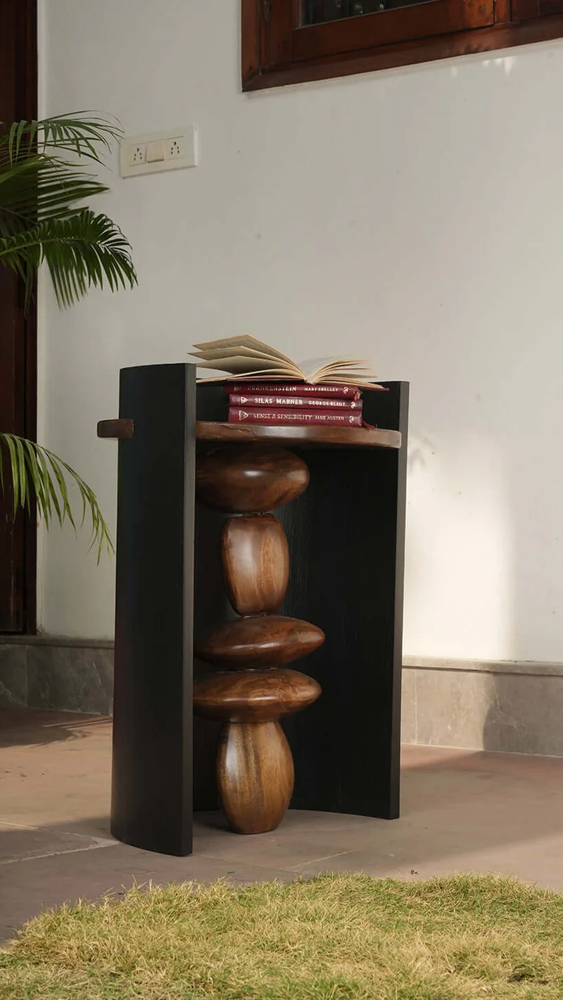 Contemporary Teak in Wood - Side Table
