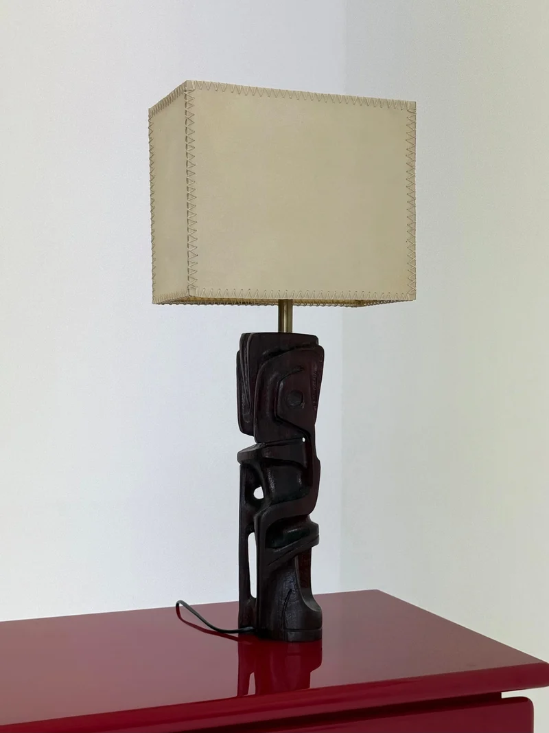 Vintage Hand-carved Wooden Sculptural Table Lamp by Gianni Pinna