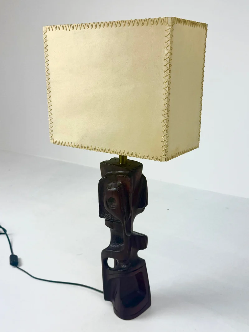 Vintage Hand-carved Wooden Sculptural Table Lamp by Gianni Pinna