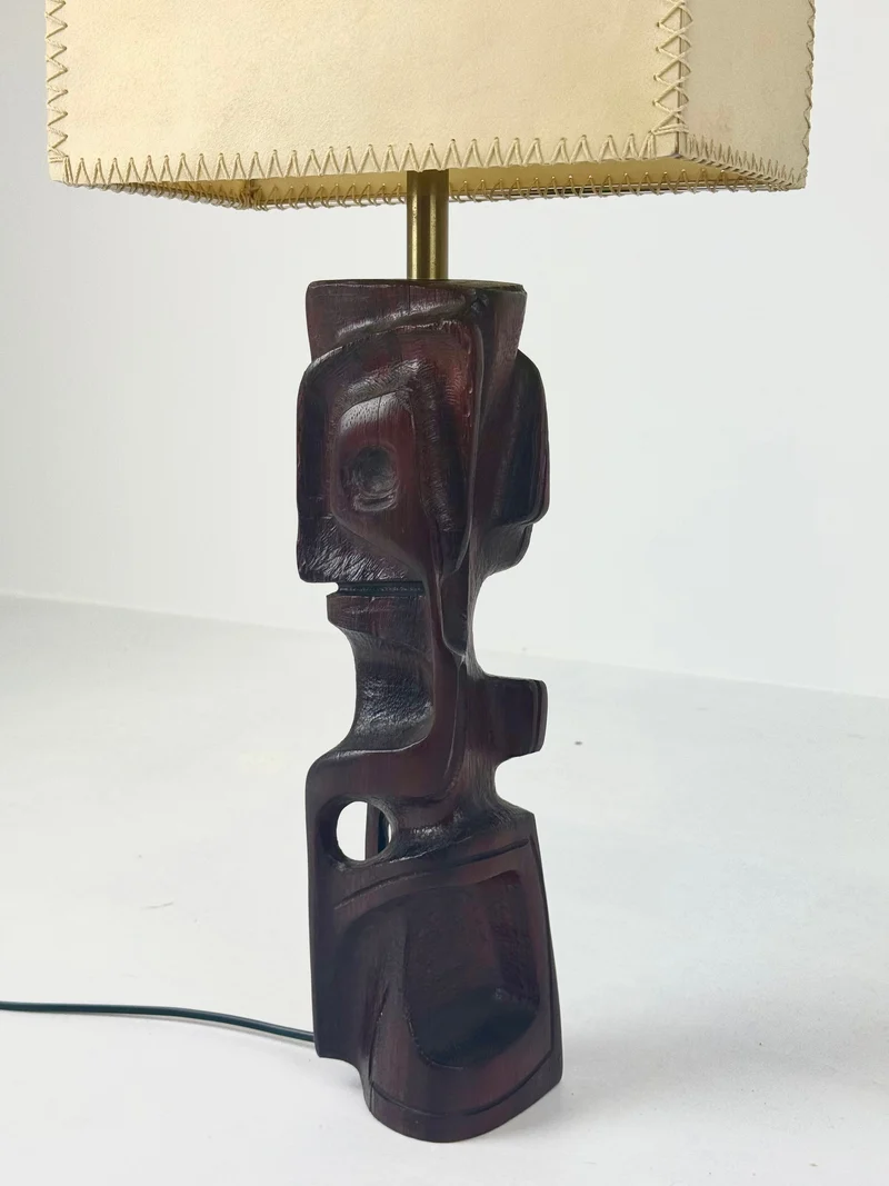 Vintage Hand-carved Wooden Sculptural Table Lamp by Gianni Pinna