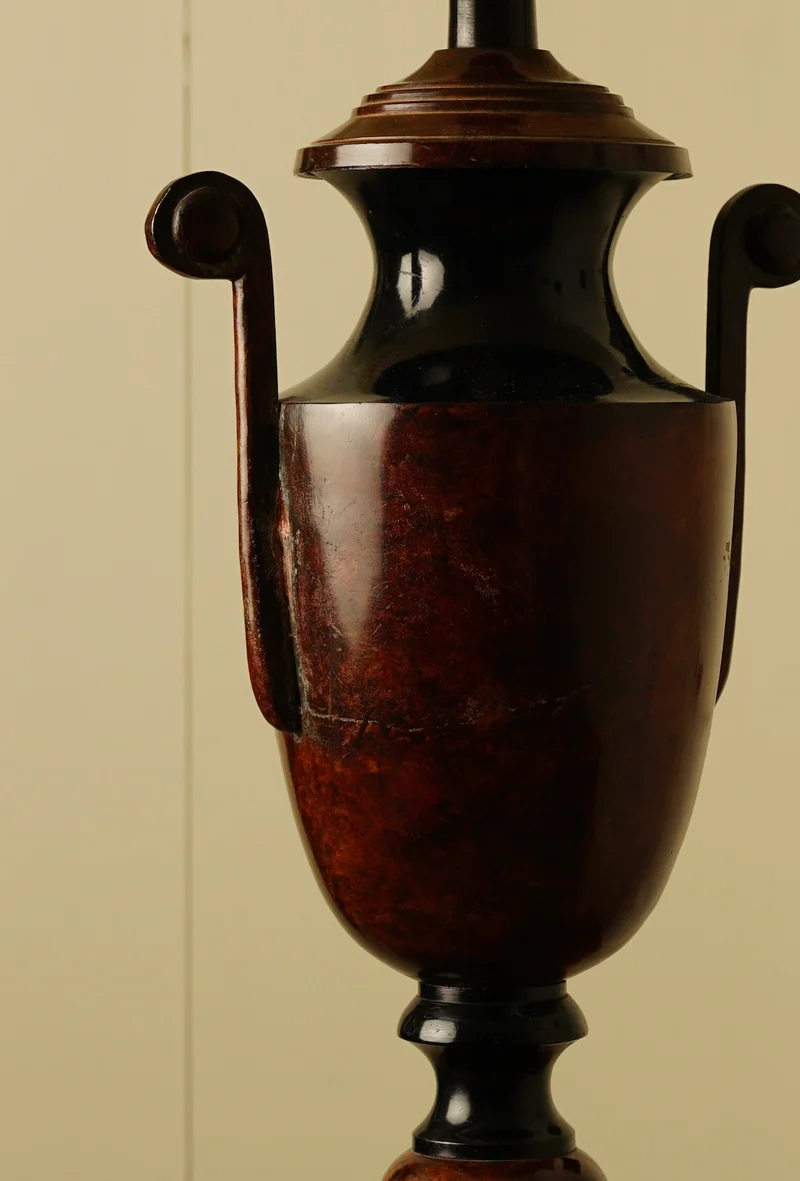 Vintage Art Deco Pompeian Table Lamp