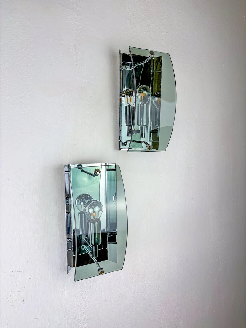 Pair of veca wall lamps, Green Murano glass, italy, Circa 1970's