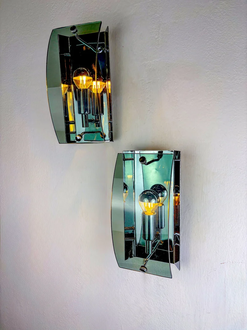 Pair of veca wall lamps, Green Murano glass, italy, Circa 1970's