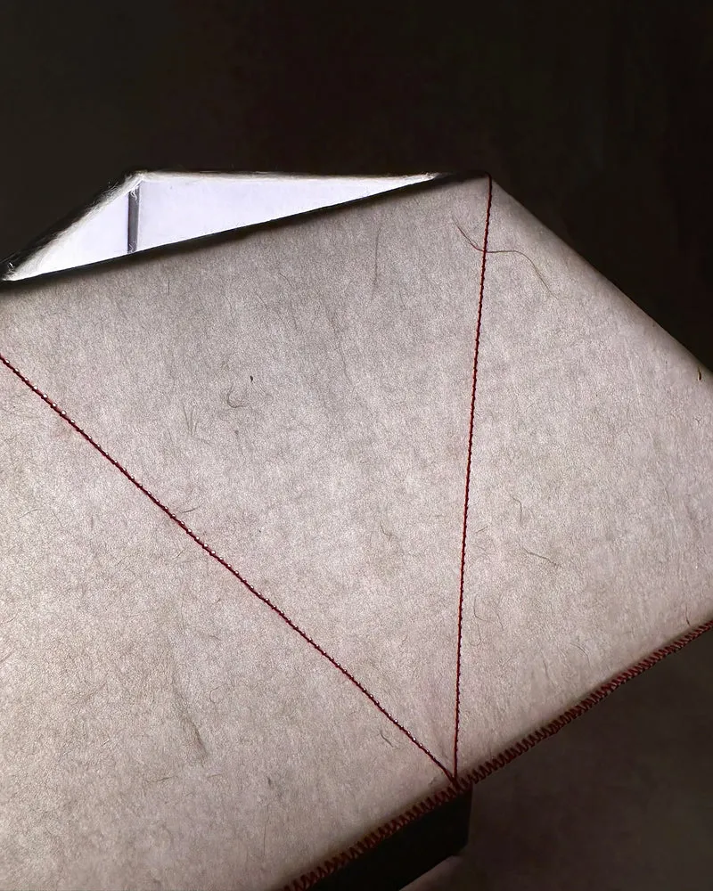 biiit 005 / Paper Table lamp