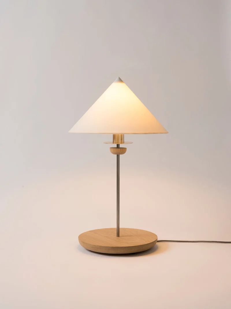 Turn Table Lamp