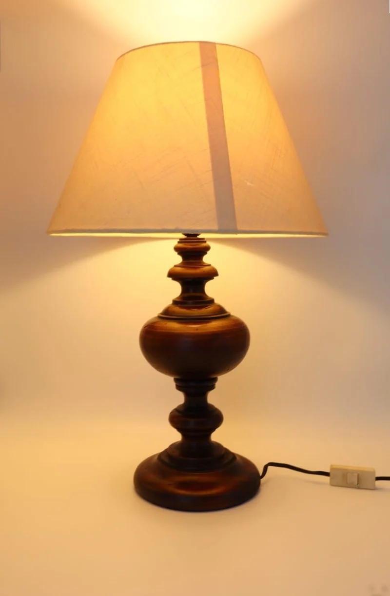 Vintage Mid-Century Turned Wood Table Lamp – Netherlands, ca. 1950–1960