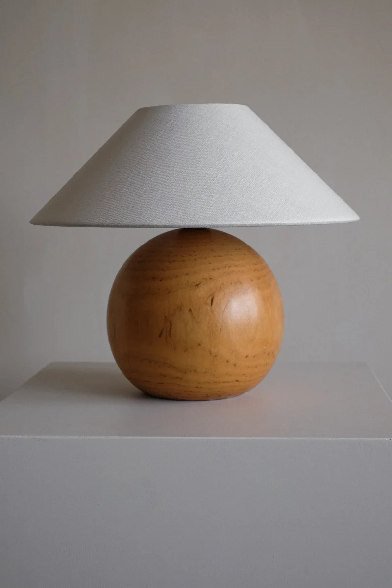 Wooden table lamp