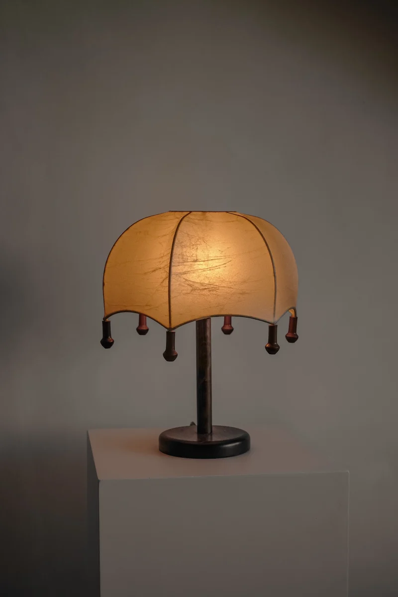 Vintage Mid-Century Cocoon Umbrella Tablelamp Resin Table Lamp