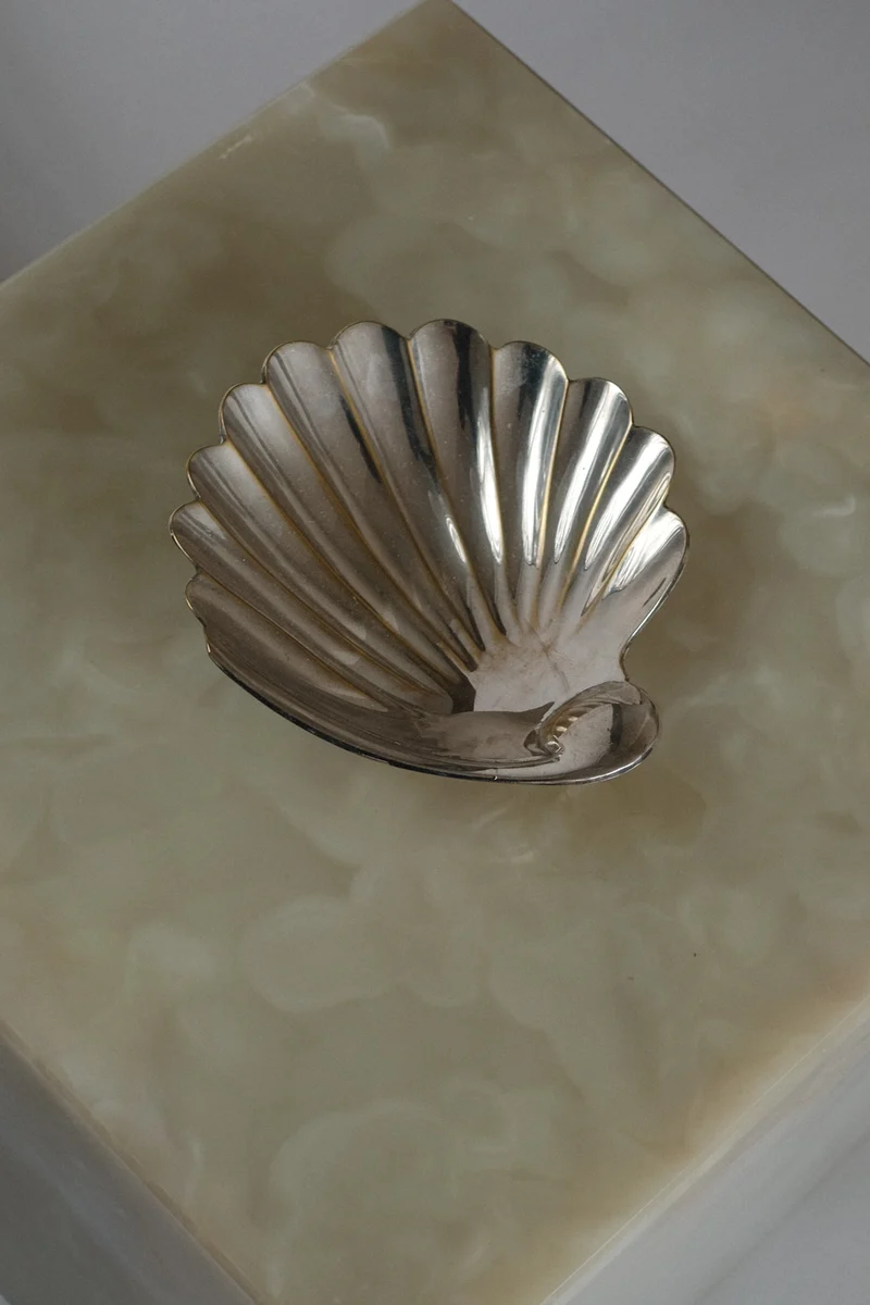 Shell Shaped Vide-Poches