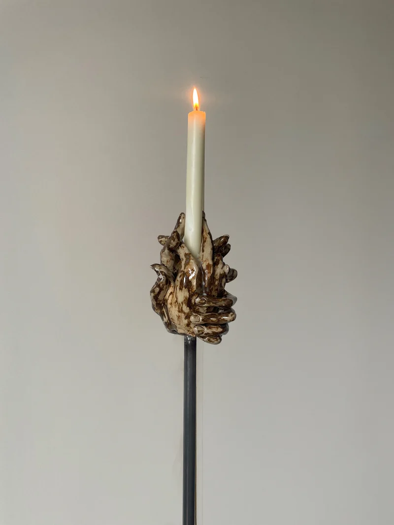 Three-hands Standing Candleholder in Ceramic N°55
