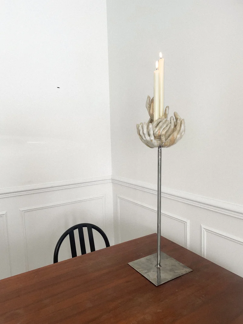Eight-hands Standing Candleholder in Ceramic n°66