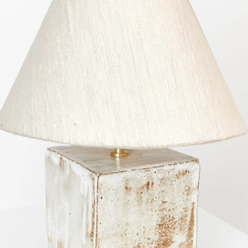 Arouca Ceramic Table Light White