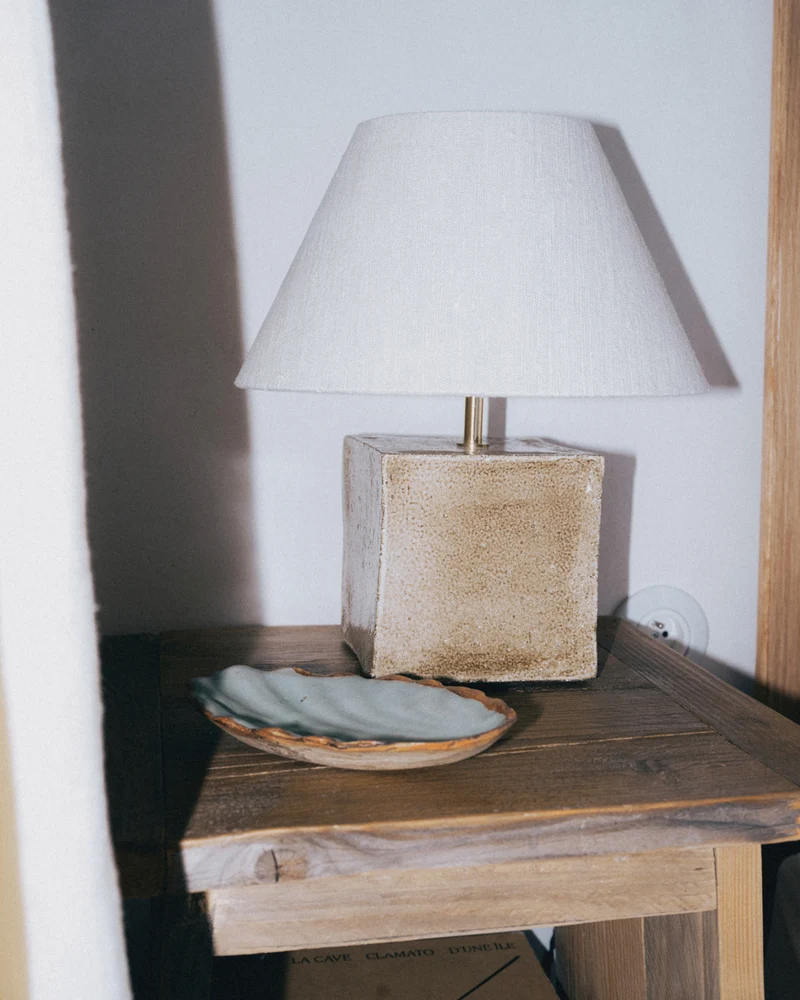 Arouca Ceramic Table Light Brown Sugar