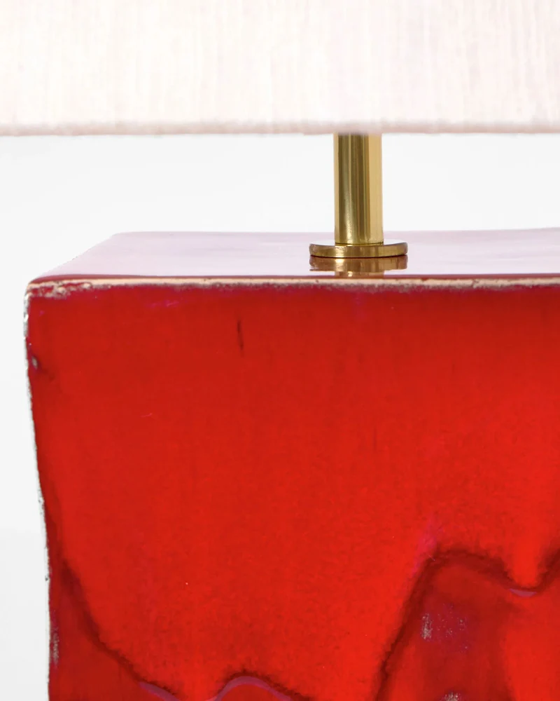 Arouca Ceramic Table Light Red