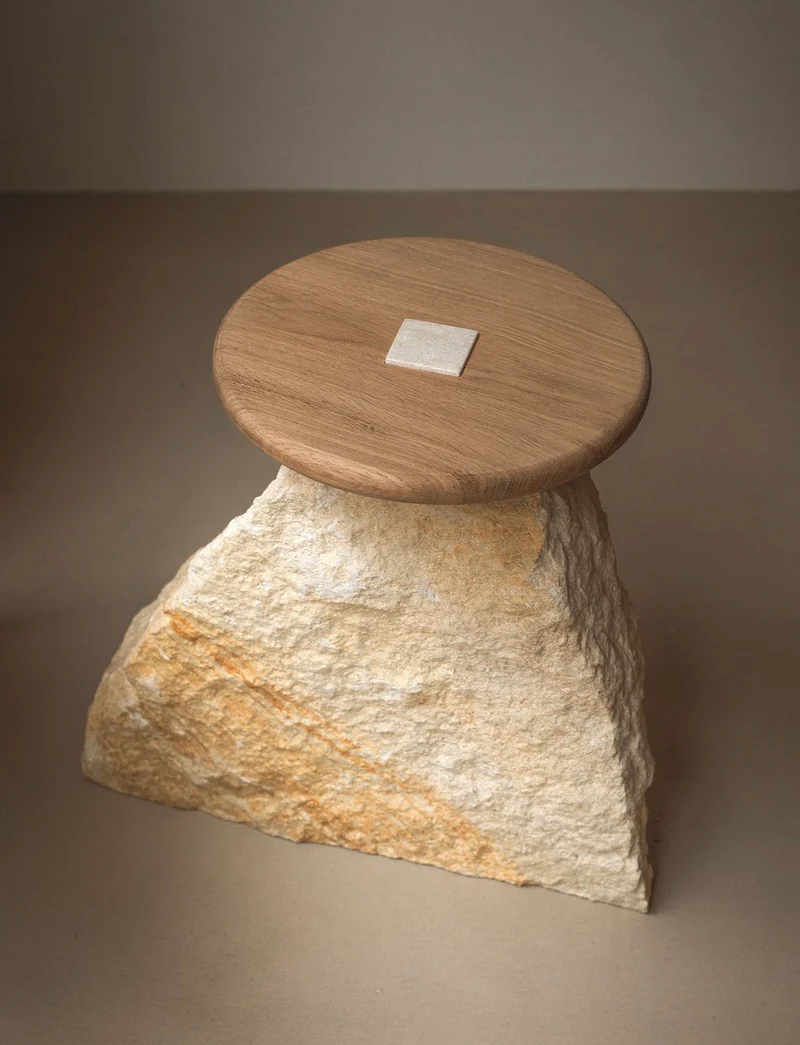 Mushroom Side Table ( 01 )