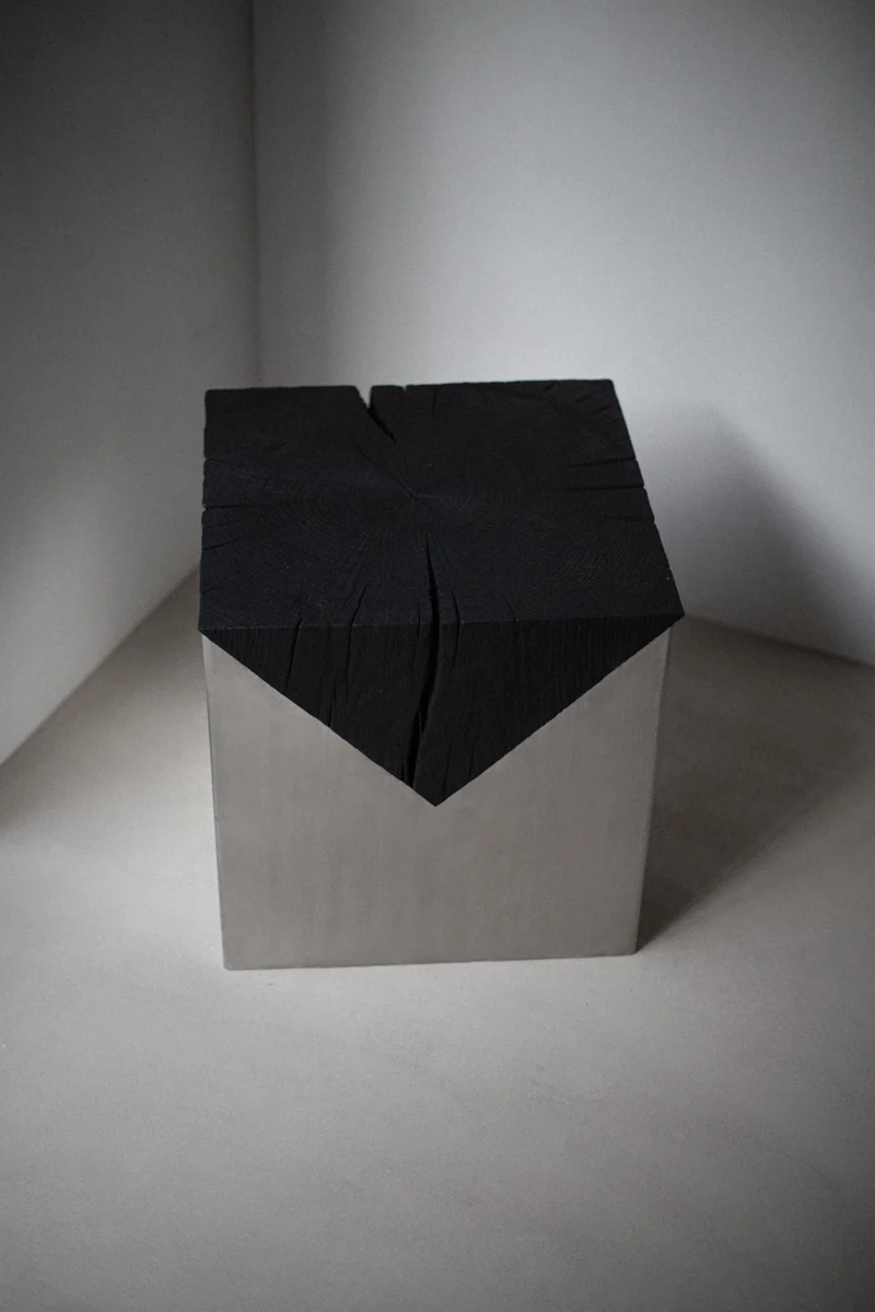 SIDE TABLE ( 07 )