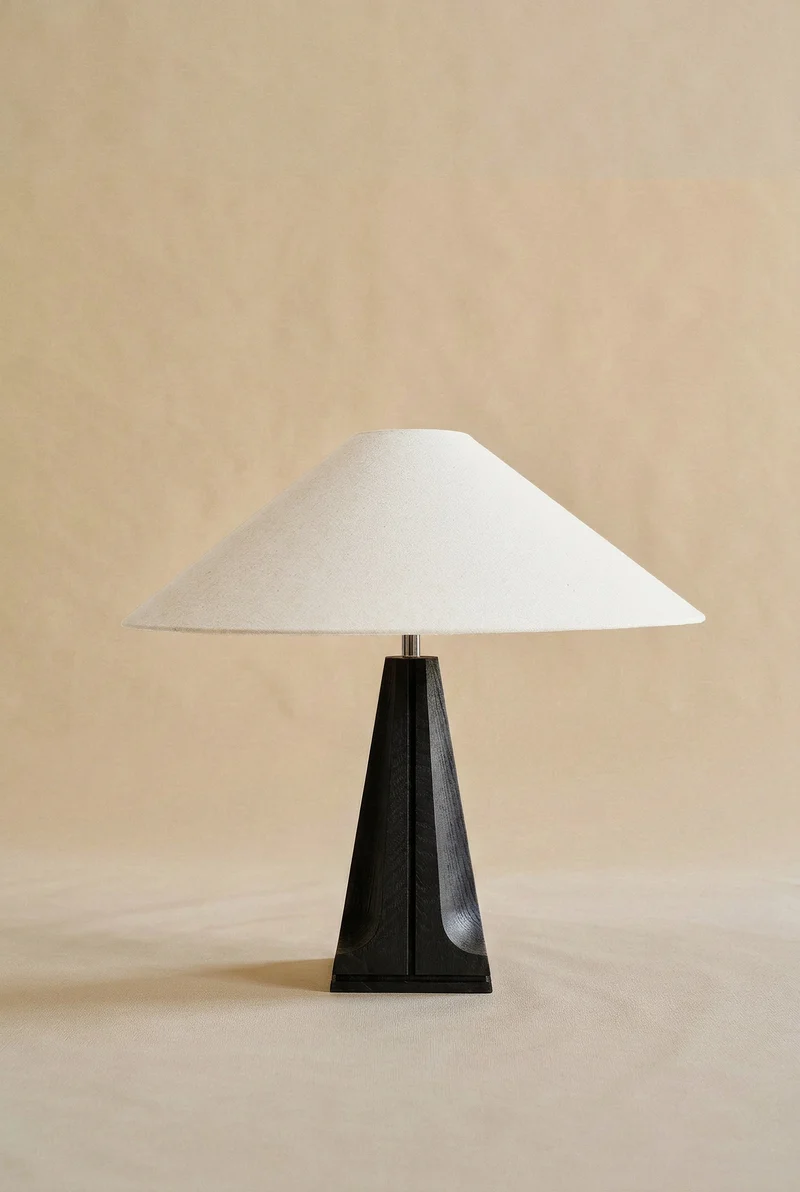 Tihuacan Stainless Steel Table Lamp