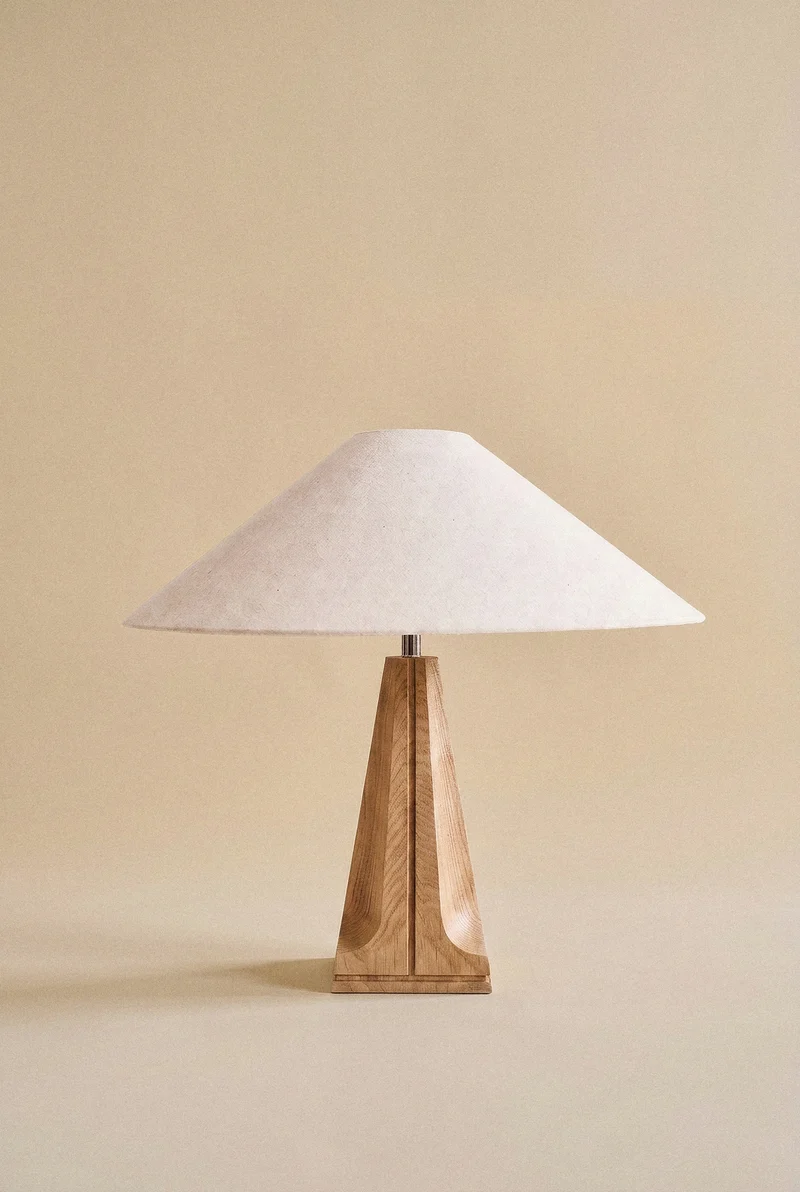 Tihuacan Stainless Steel Table Lamp