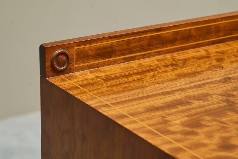 Art Deco Chest of Drawers in Maple, England 1930s