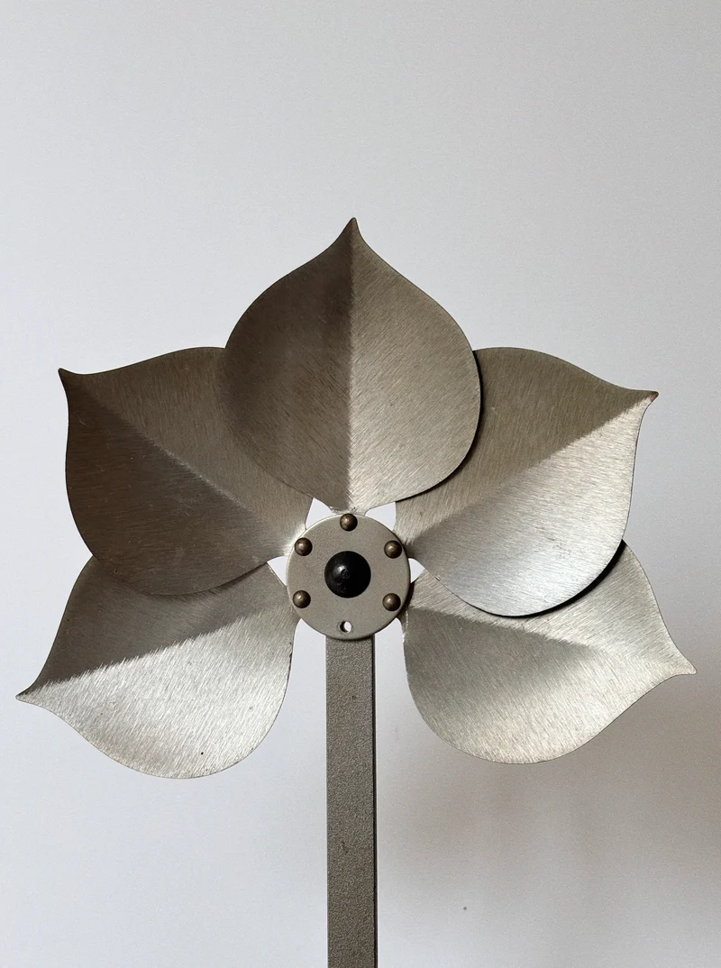 Metal Flower Wall Candleholder