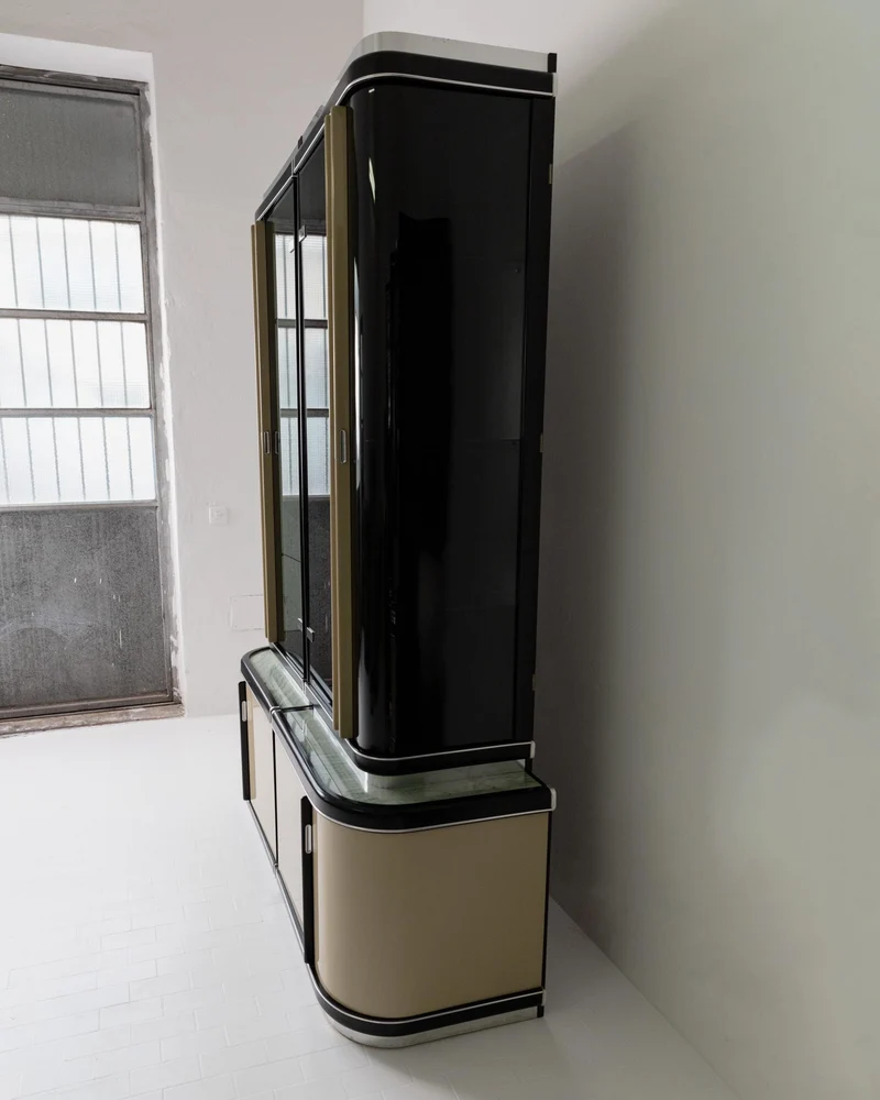 1950s Art Deco Bar Cabinet in Lacquered Wood
