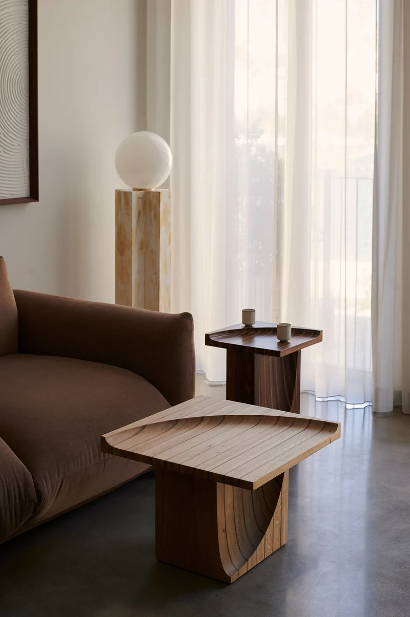 Trama Side Table in Wood and Oak