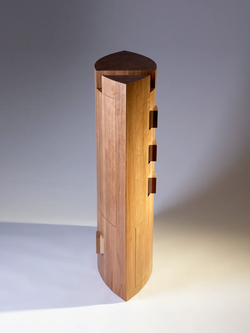 ARound Memory Cabinet