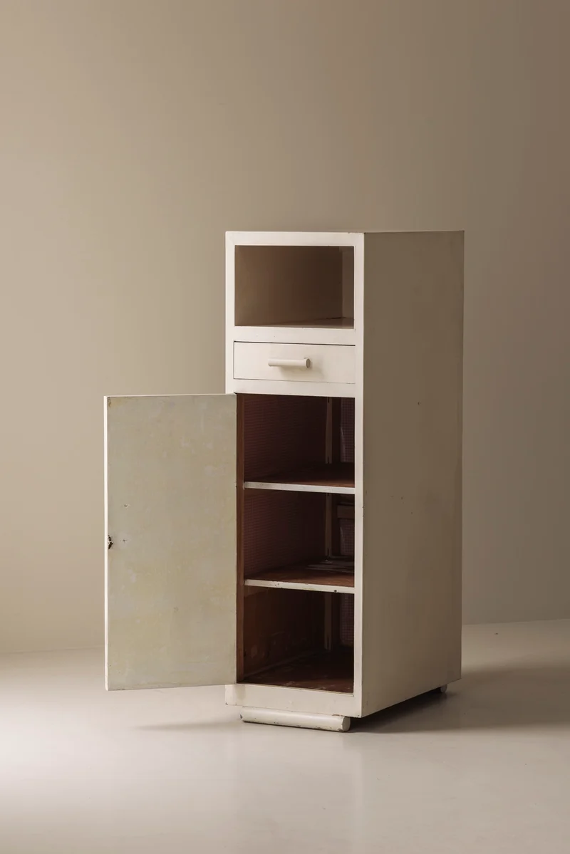 Elegant modernist cabinet from the 1930s.