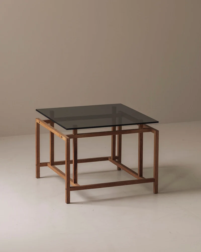 Elegant geometric oak side table by Henning Nørgaard for Komfort Møbler, Denmark 1970s