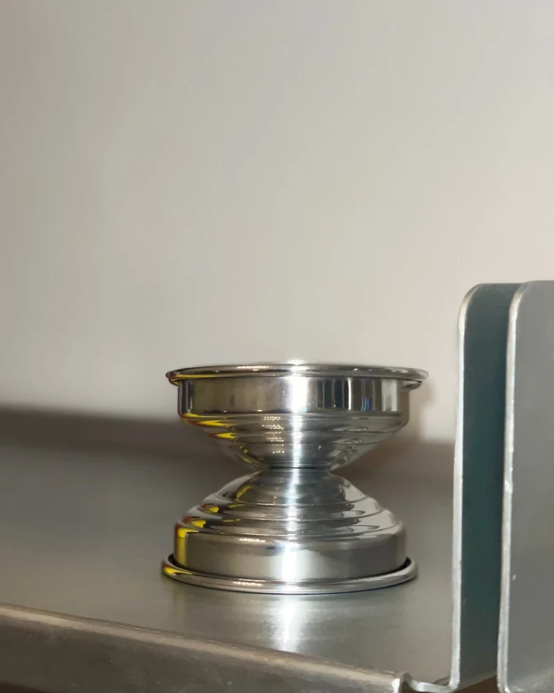 Polished Metal Candle Holders in Polished aluminum