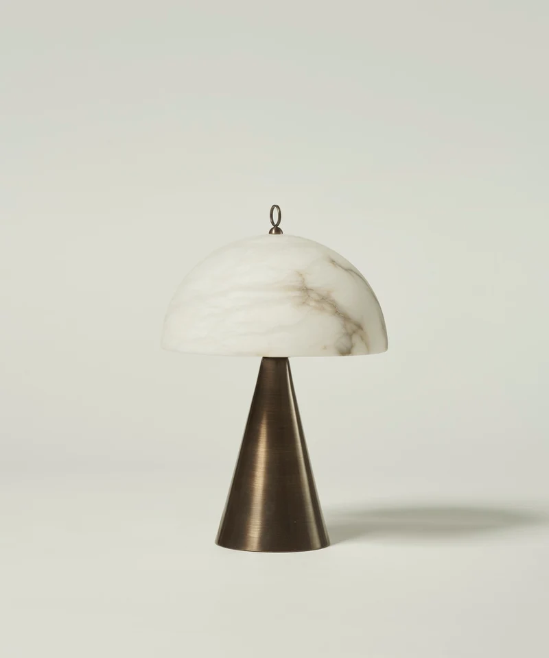 FUNGHETTO table lamp in alabaster and brushed bronze