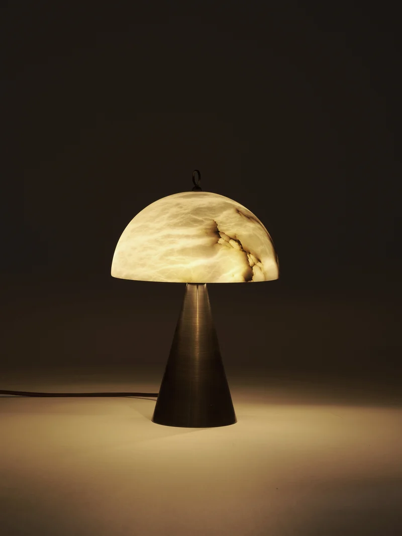 FUNGHETTO table lamp in alabaster and brushed bronze