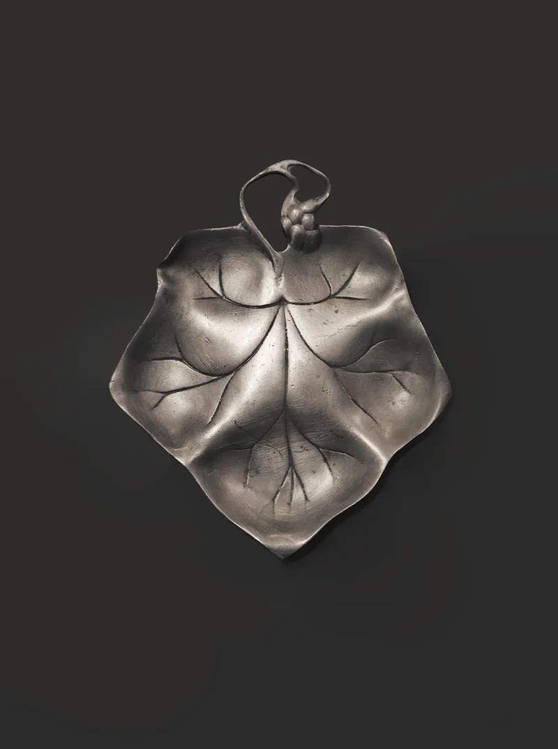 Pewter Leaf Vide Poche