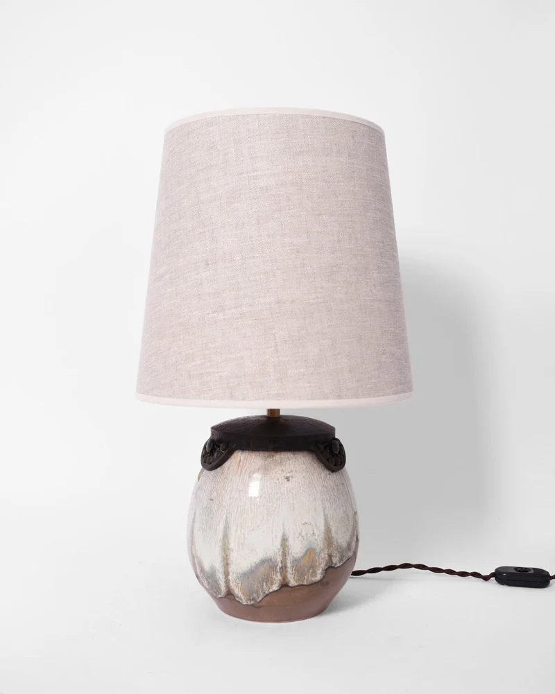 Vintage Art Deco style Iron Table Lamp in enamelled sandstone. Keramis